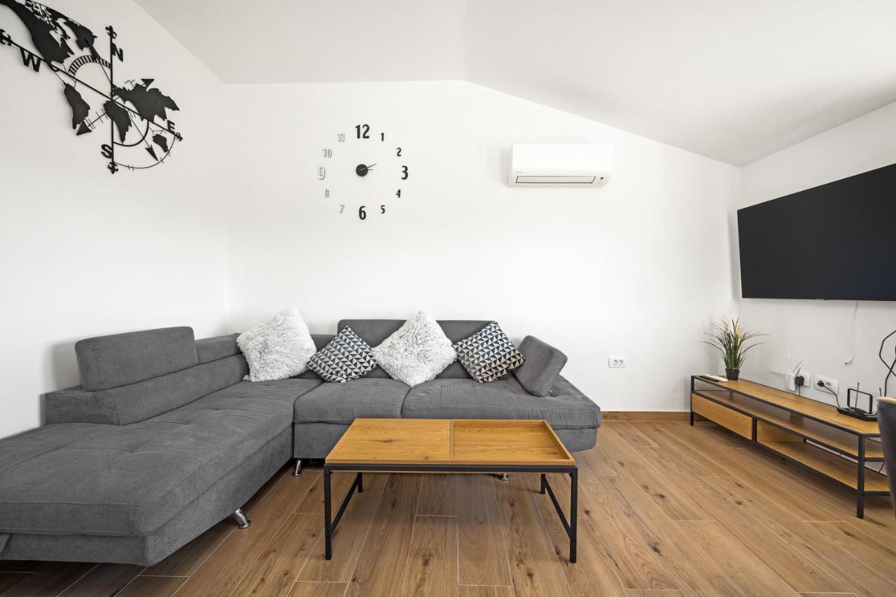 Luxury Apartments Lotus&Lovor Pula Zewnętrze zdjęcie