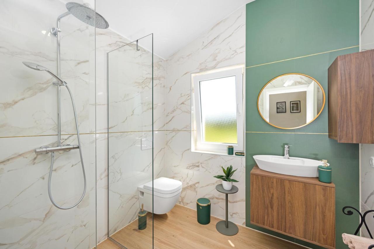 Luxury Apartments Lotus&Lovor Pula Zewnętrze zdjęcie