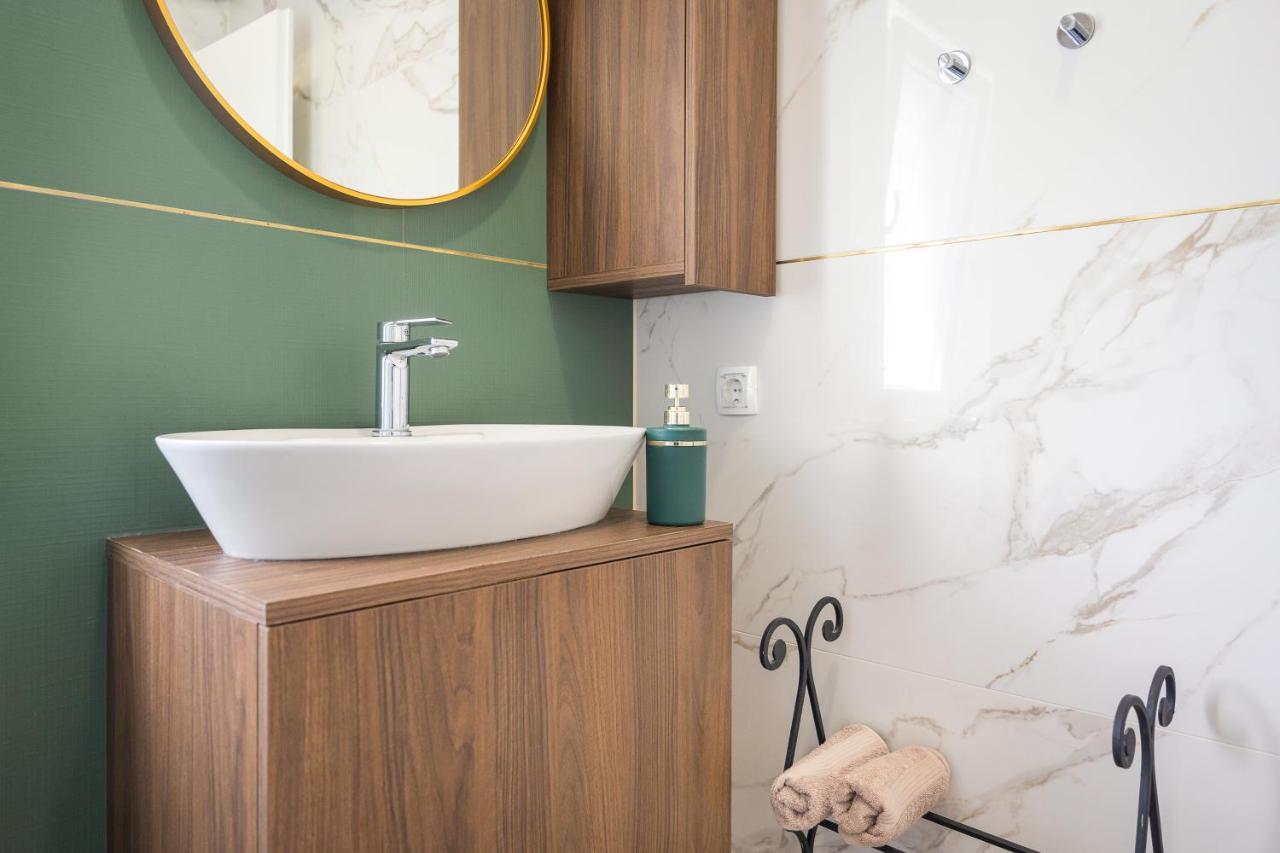 Luxury Apartments Lotus&Lovor Pula Zewnętrze zdjęcie
