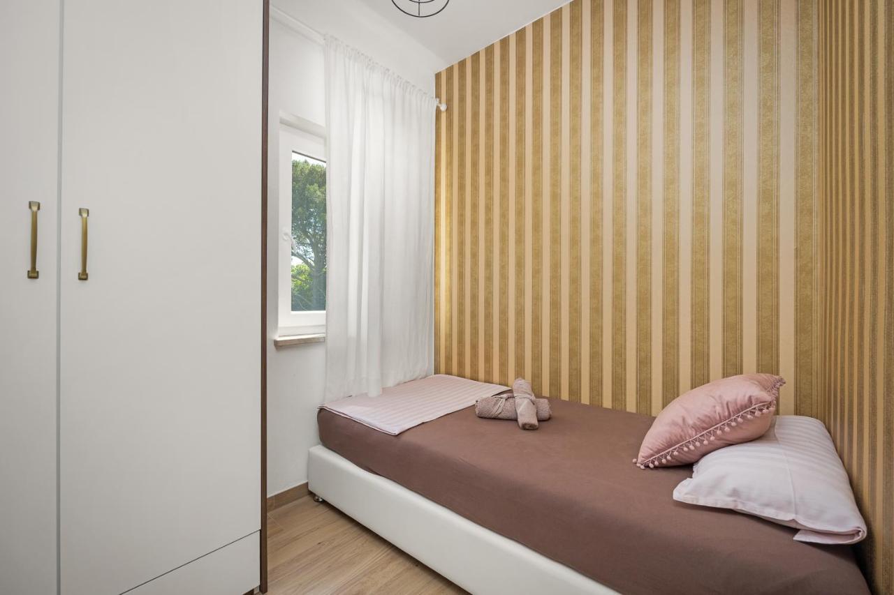 Luxury Apartments Lotus&Lovor Pula Zewnętrze zdjęcie